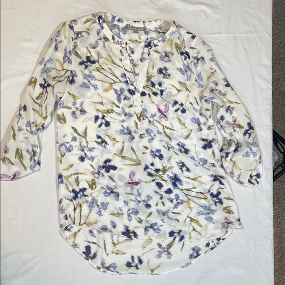 Daniel Rainn 3/4 sleeve flowy blouse cream and purple floral size XS. Workwear - Picture 1 of 5